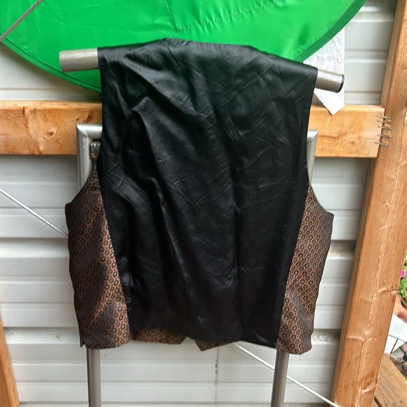 Men’s Le Collezioni Structure vest made in Italy,button closure (Cel) - Picture 3 of 3